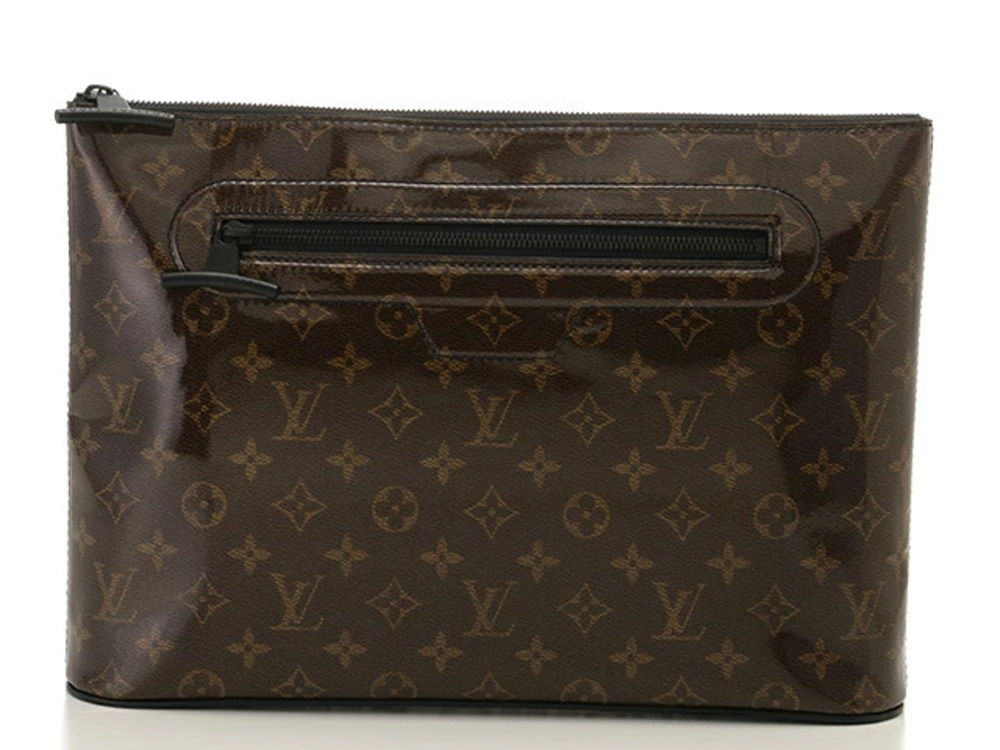 LOUIS VUITTON Clutch Bag Shoulder Pochette Cosmos Monogram Glaze